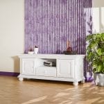 comoda tv lemn masiv bogdana mica pentru un living mai ingust